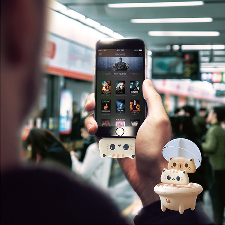 Portable Cartoon Power Bank with Fast Charging功能