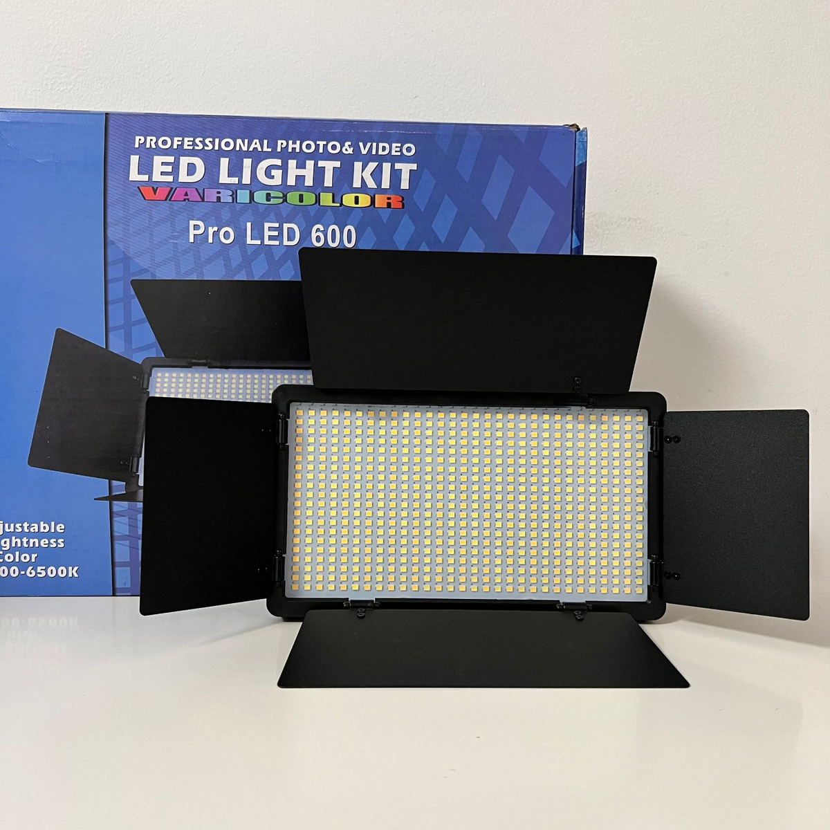 PRO LED Video Light for DSLR Photography (Indoor/Outdoor)