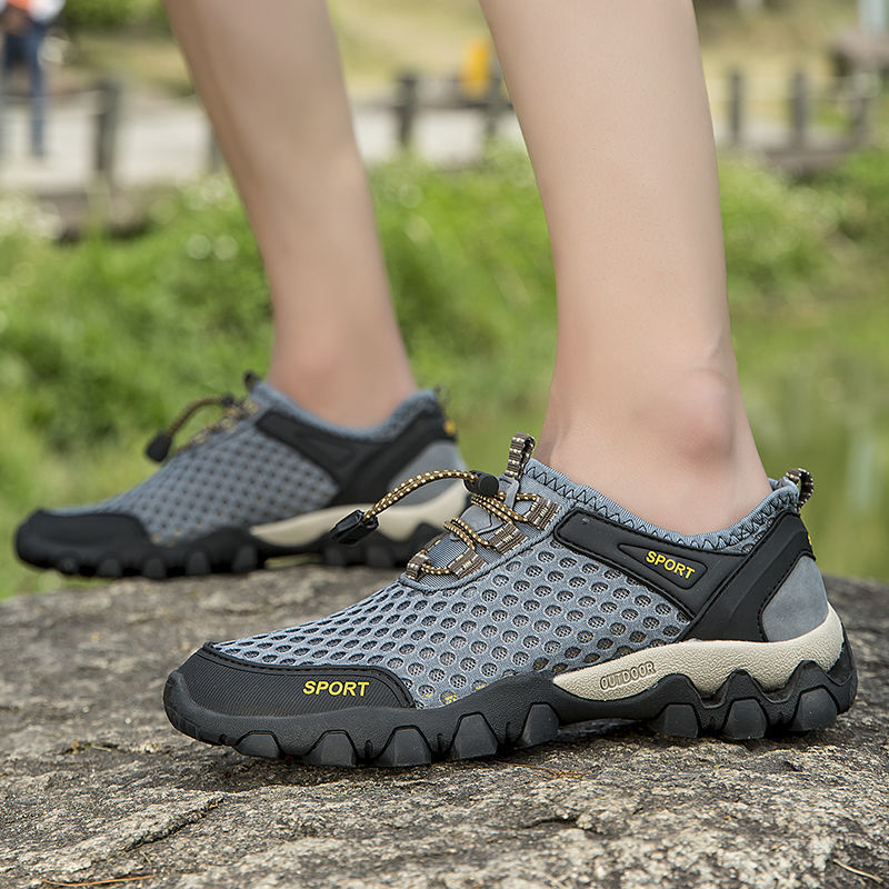 Men's Mesh Summer Sports Hiking Shoes for Outdoor Use